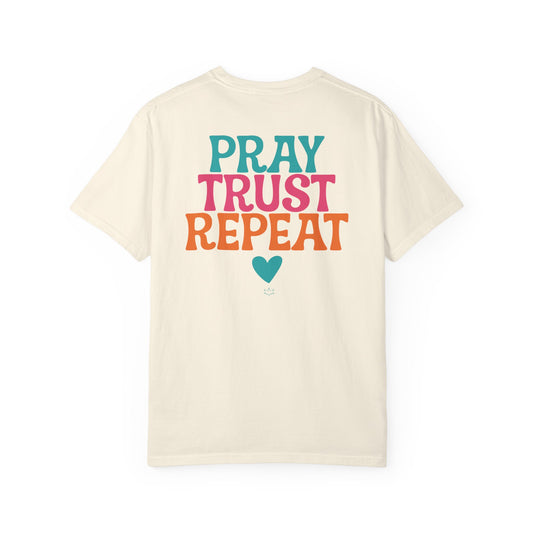 PRAY TRUST REPEAT | Christian T-Shirt